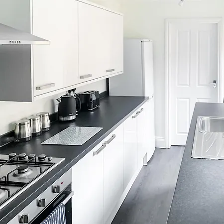 Charming House, Sleeps 6, Walk To Centre Appartement *